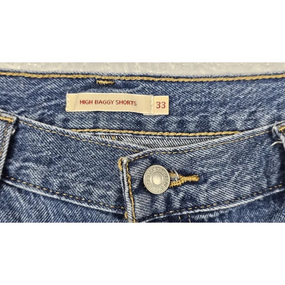 Levis Premium High Baggy Denim Shorts Womens 33 Big E Light Wash A9311-0005